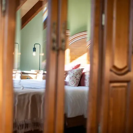 La Encina De - Terraza, Vistas Y Llanes *