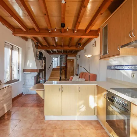 Casa La Encina De * Pancar