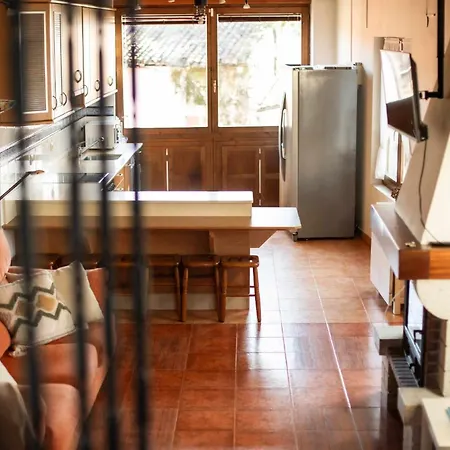 La Encina De - Terraza, Vistas Y Llanes *