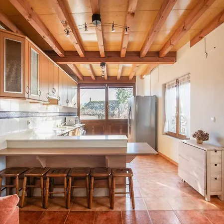 La Encina De - Terraza, Vistas Y Llanes *