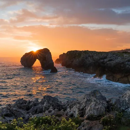 Δωμάτια σε οικογενειακή κατοικία Llanes Casa Cerca Playa Y Centro - Encina