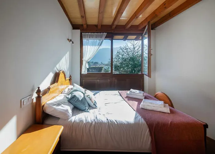 Habitación en casa particular La Encina De - Terraza, Vistas Y Llanes *