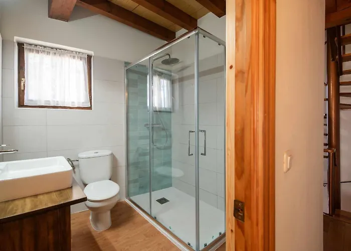 La Encina De - Terraza, Vistas Y Llanes Pancar