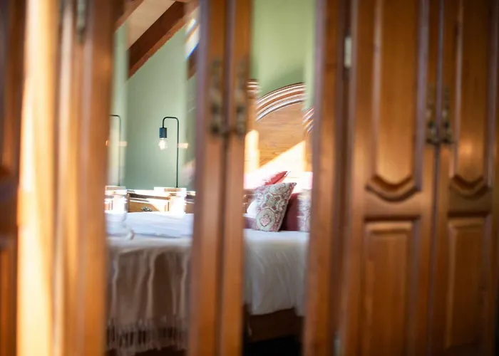 La Encina De - Terraza, Vistas Y Llanes *