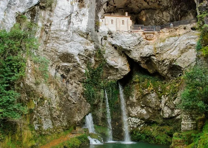 La Encina De - Terraza, Vistas Y Llanes Habitación en casa particular Pancar